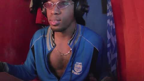 Snapshot of boss_playa98 chatting on 03.09.25 boss_playa98 online show from 03.09.25