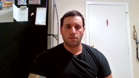 Snapshot of bosslife505050 chatting on 01.04.25 The Italian Boss online show from 01.04.25