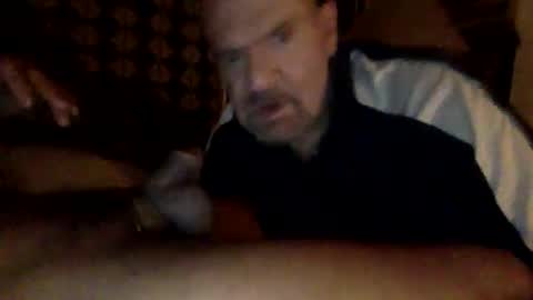 Snapshot of bottomslut1111 chatting on 04.28.26 bottomslut1111 online show from 04.28.26