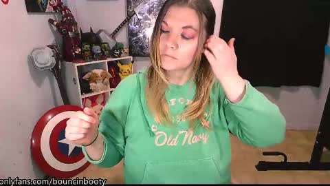 Pumpkin Butt online show from 03.11.25