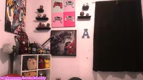 Snapshot of bouncinbooty chatting on 04.06.26 Pumpkin Butt online show from 04.06.26