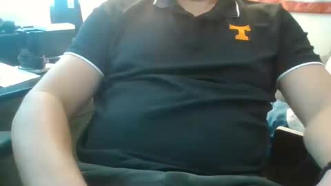 Snapshot of bourbonman144 chatting on 10.10.25 bourbonman144 online show from 10.10.25