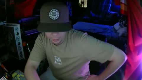 Bowerboi1217 online show from 11.29.25