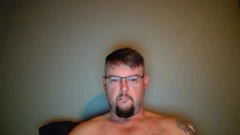 Snapshot of bowtieguy84 chatting on 05.19.26 bowtieguy84 online show from 05.19.26
