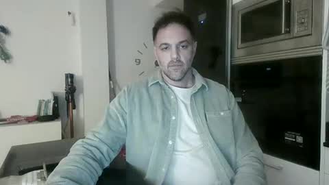 Snapshot of boxing__spf chatting on 12.22.25 boxing__spf online show from 12.22.25