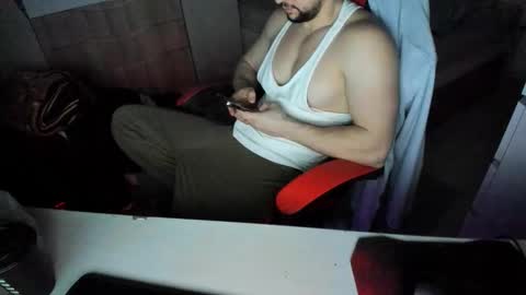 boy_boy22 online show from 12.16.25