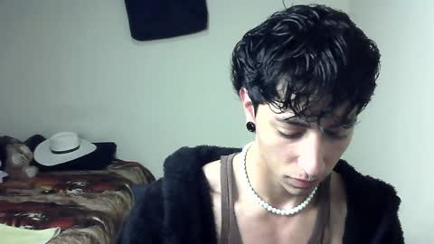 Boy Astro online show from 12.27.24