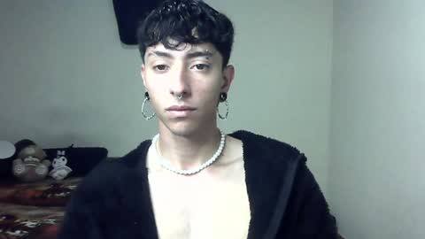 Boy Astro online show from 01.15.25