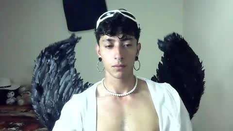 Boy Astro online show from 01.21.25