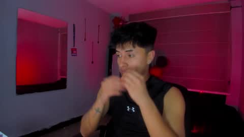 Snapshot of boy_nauthy chatting on 01.28.25 boy_nauthy online show from 01.28.25