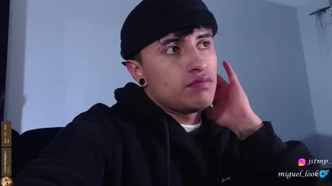 Snapshot of boy_nauthy chatting on 10.12.25 boy_nauthy online show from 10.12.25