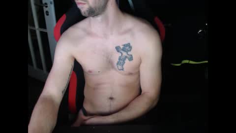 Snapshot of boy_t0y89 chatting on 12.10.24 boy_t0y89 online show from 12.10.24