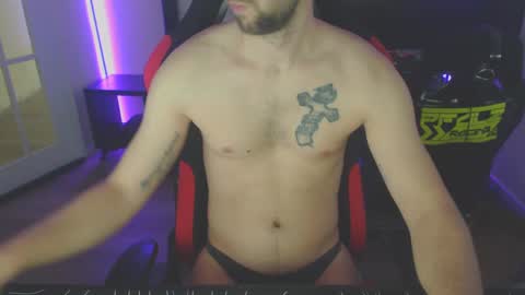 Snapshot of boy_t0y89 chatting on 02.24.25 boy_t0y89 online show from 02.24.25