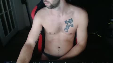 Snapshot of boy_t0y89 chatting on 12.18.25 boy_t0y89 online show from 12.18.25