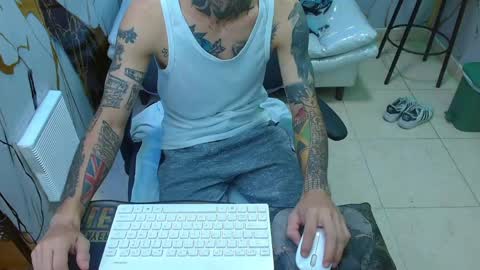 boy_tatto777 online show from 05.06.26