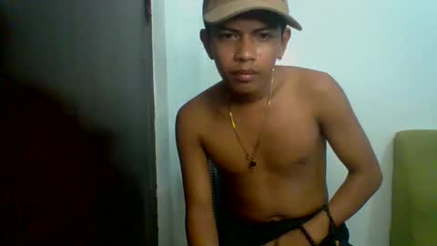 boyax16 online show from 12.08.24