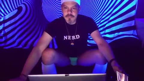 Snapshot of boyblond36 chatting on 02.14.25 Slutty Stud online show from 02.14.25