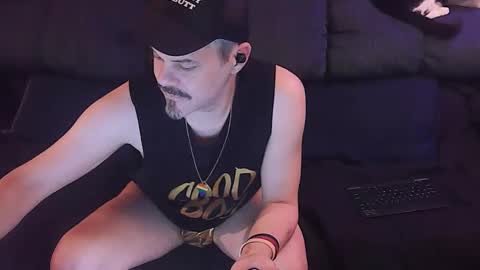 Snapshot of boyblond36 chatting on 03.04.25 Slutty Stud online show from 03.04.25