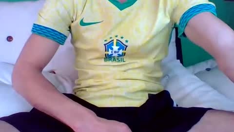 Snapshot of boyfriend_fuckme chatting on 07.16.26 Felipe online show from 07.16.26