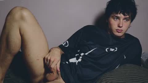 Snapshot of boyfromanothercity chatting on 07.31.26 Aleksandr online show from 07.31.26