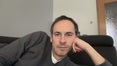 Snapshot of boyslut8 chatting on 01.18.25 boytoyhh online show from 01.18.25