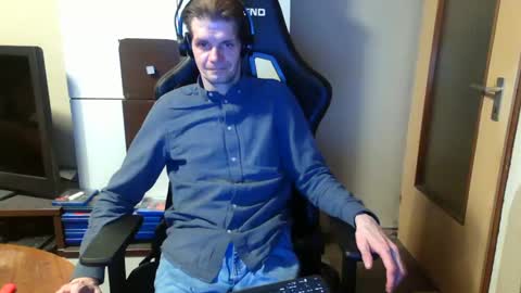 bponie1 online show from 01.24.25