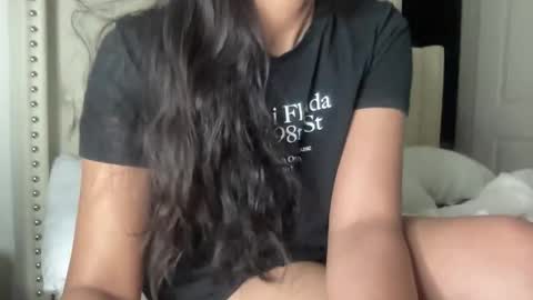 brown baddie  online show from 02.02.26