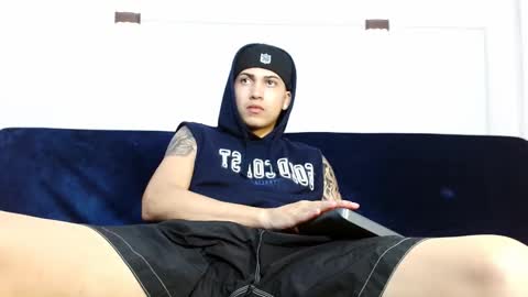 Snapshot of br4ndon_cooper chatting on 10.04.25 Brandon online show from 10.04.25