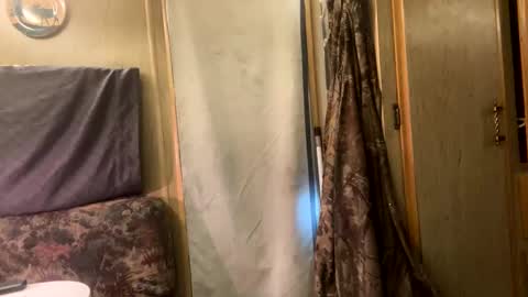 Snapshot of braboy4 chatting on 01.04.25 braboy4 online show from 01.04.25