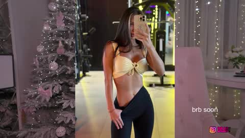 Lana  online show from 01.11.26