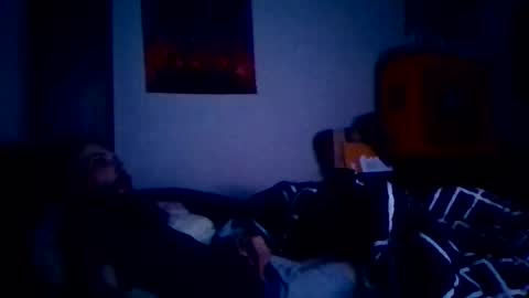 Snapshot of brad1989musiclife chatting on 04.28.26 GuitarBrad1989 online show from 04.28.26