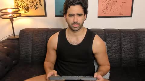 bradleymartin7 online show from 05.16.26