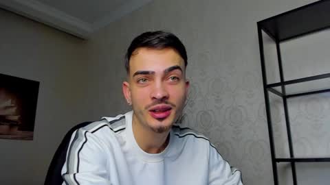 Snapshot of brandontatex chatting on 01.10.25 BrandonTateX online show from 01.10.25
