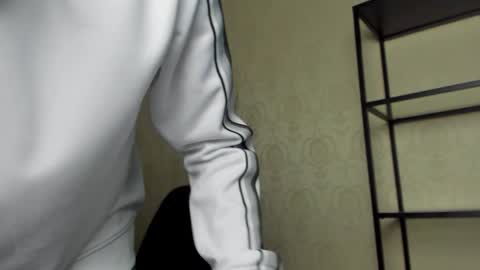 Snapshot of brandontatex chatting on 01.10.25 BrandonTateX online show from 01.10.25