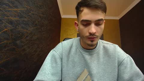 Snapshot of brandontatex chatting on 01.11.25 BrandonTateX online show from 01.11.25