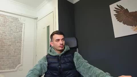 Snapshot of brandontatex chatting on 01.24.25 BrandonTateX online show from 01.24.25