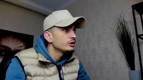 Snapshot of brandontatex chatting on 03.05.25 BrandonTateX online show from 03.05.25