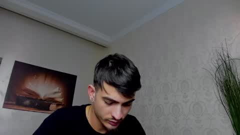 Snapshot of brandontatex chatting on 03.10.25 BrandonTateX online show from 03.10.25