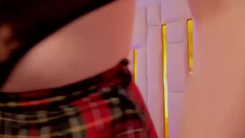 Snapshot of brandy_collinss chatting on 04.07.26 Brandy online show from 04.07.26