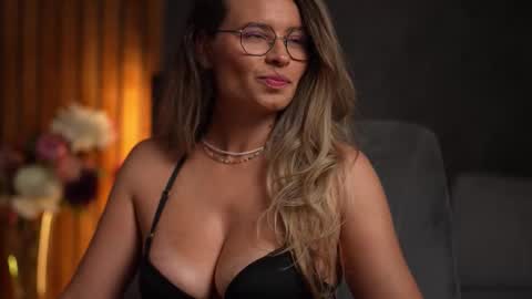 Alex online show from 10.05.25