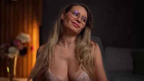 Alex online show from 10.26.25