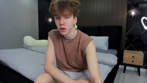 Snapshot of braxiboy chatting on 01.10.25 Brax online show from 01.10.25