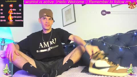 Snapshot of brayhambrown chatting on 12.30.24 brayhambrown online show from 12.30.24