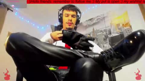 Snapshot of brayhambrown chatting on 09.28.25 brayhambrown online show from 09.28.25