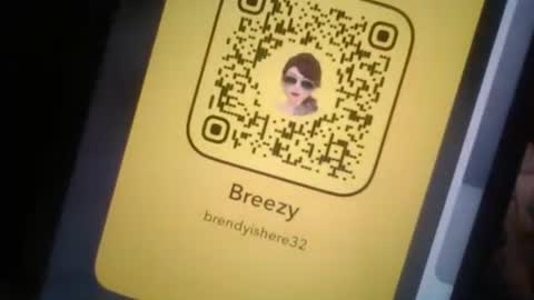 Snapshot of breezy0125 chatting on 12.20.25 breezworld online show from 12.20.25