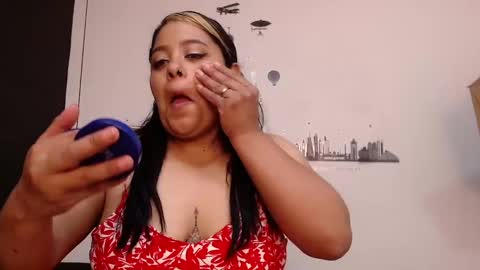 Snapshot of brenda_maz chatting on 01.13.25 Brenda  online show from 01.13.25