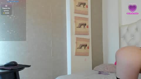 Snapshot of brenda_storm chatting on 01.09.25 Brenda online show from 01.09.25