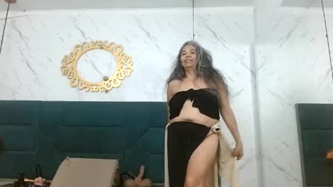 BRENDA VELASQUEZ online show from 06.25.26