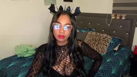 Snapshot of brendagiillsex chatting on 10.03.25 Zafira online show from 10.03.25