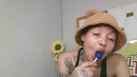 Snapshot of brennan007 chatting on 02.10.25 brennan online show from 02.10.25